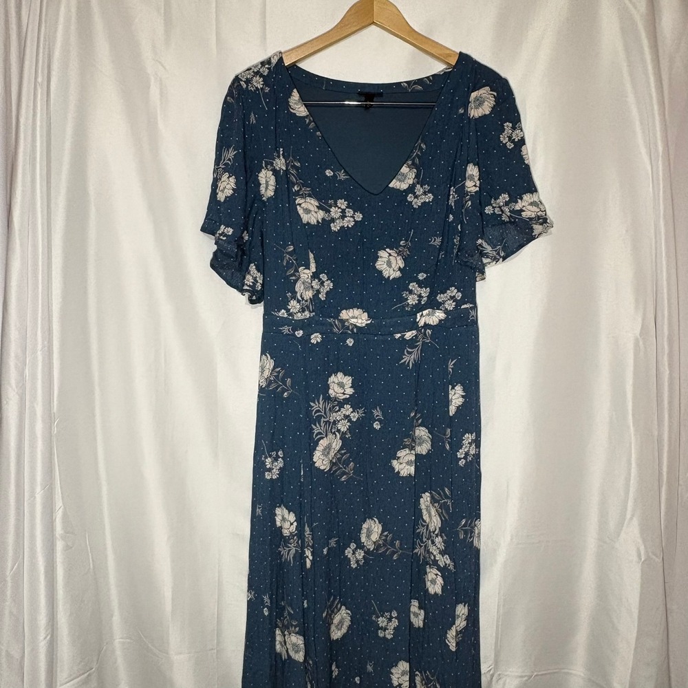 Torrid Blue Floral Polka Dot Maxi Dress V-Neck‎ Flutter Sleeve Side Zip Size 14